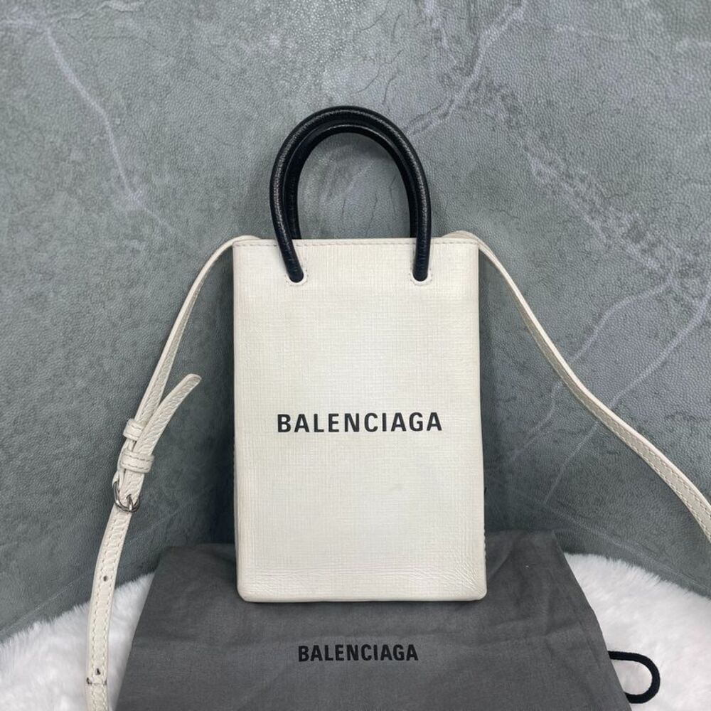 Balenciaga Women Pre-Loved Bag Very Good Condition